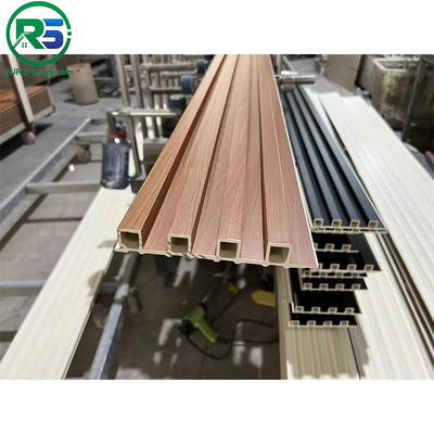 Environmental Friendly Linear Suspended Metal Ceiling 0.9mm White Aluminum Ceiling